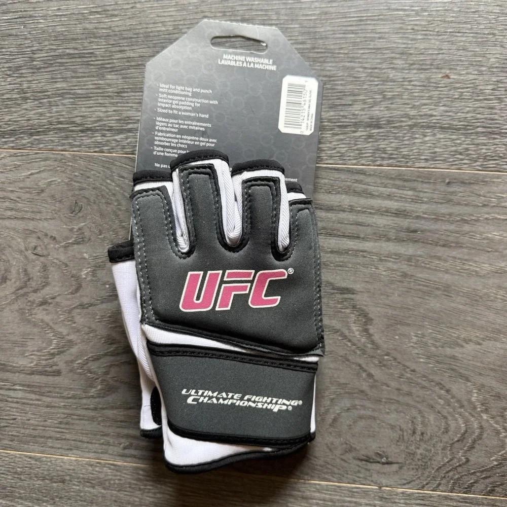 UFC Women's Gel Open Training Gloves One Size Neoprene Gray White Pink